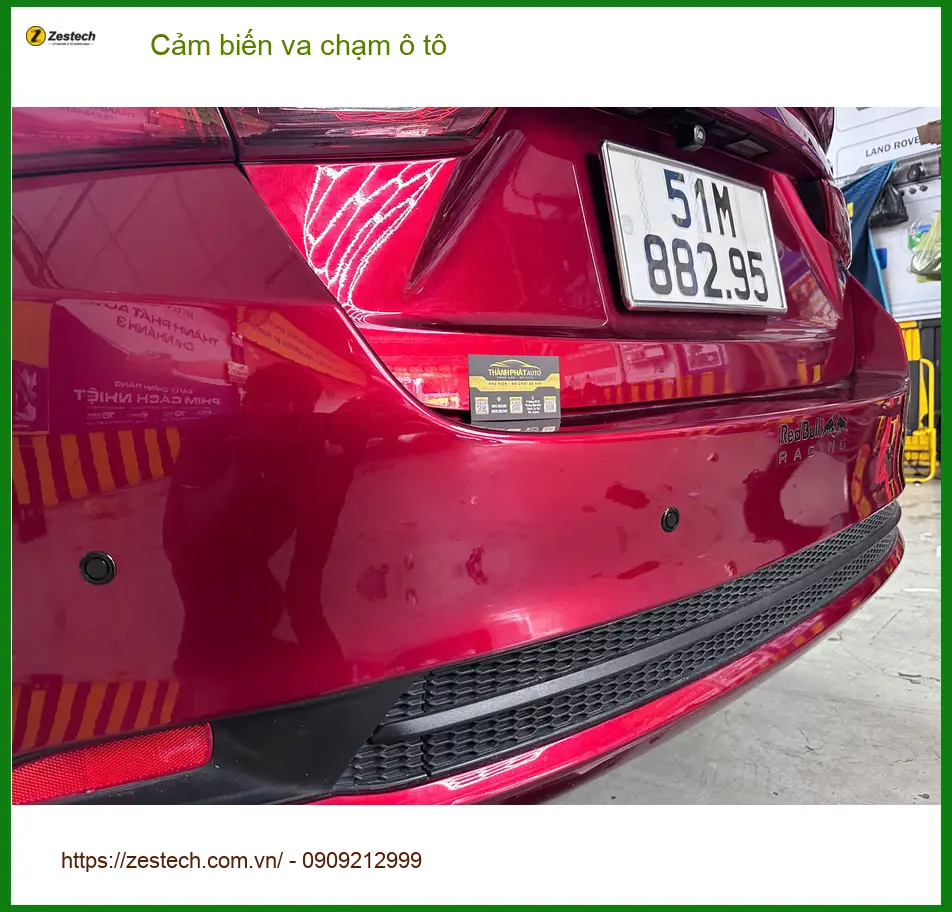 Anh Kiên lắp cảm biến va chạm ô tô Hyundai Creta tại Bình Thạnh tránh va quẹt ảnh thực tế 3
