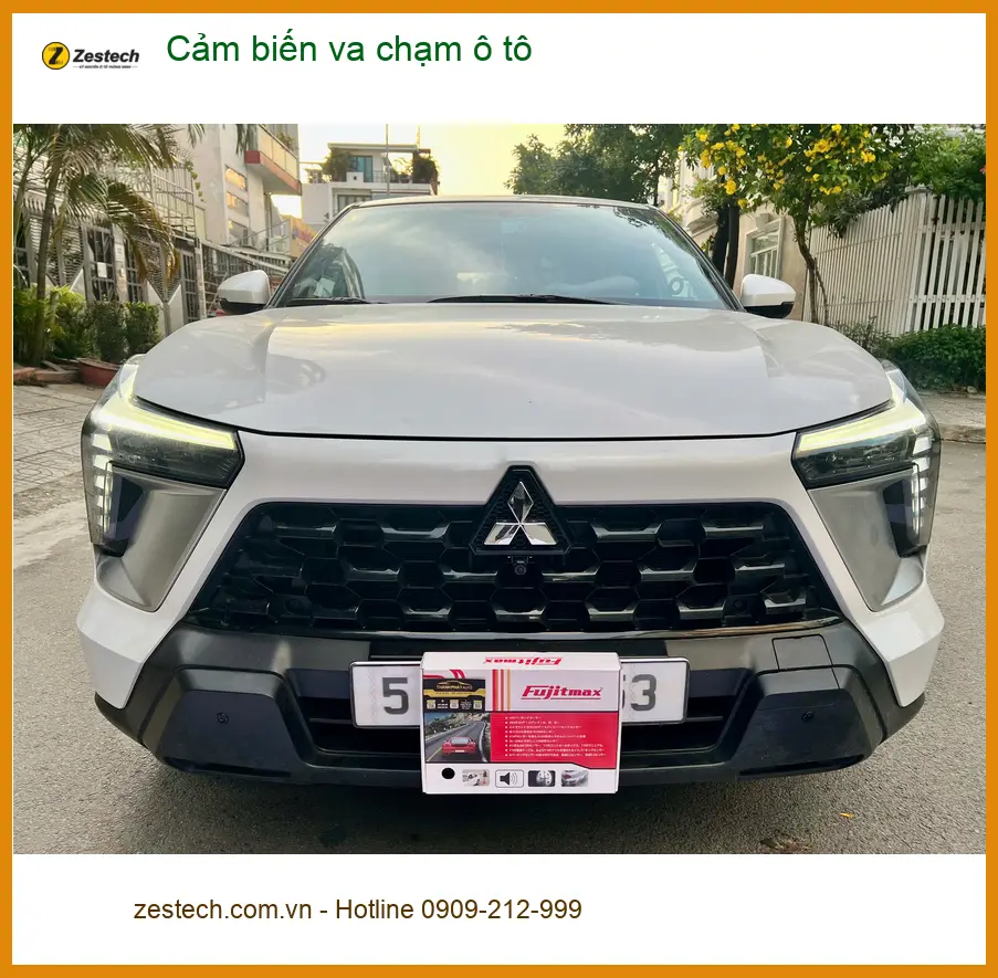 Anh Quang lắp cảm biến va chạm ô tô cho Mazda CX-5 tại Quận 3
