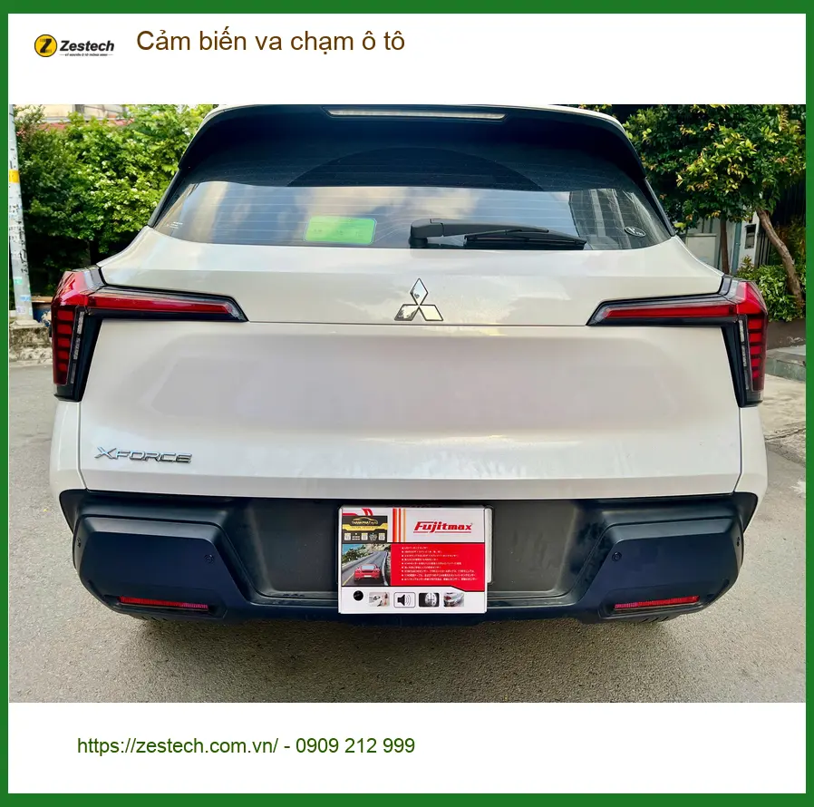 Anh Quang lắp cảm biến va chạm ô tô cho Mazda CX-5 tại Quận 3 ảnh thực tế 3