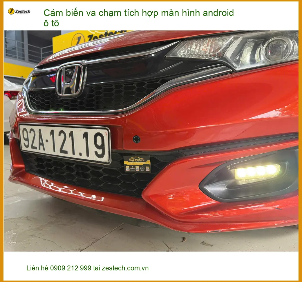 Địa chỉ lắp Cảm biến va chạm tích hợp màn hình Android ô tô Quận 6 ảnh thực tế 2