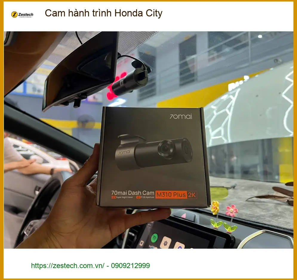 Anh Tuấn lắp cam hành trình Honda City tại Hóc Môn để an tâm ghi lại mọi cung đường