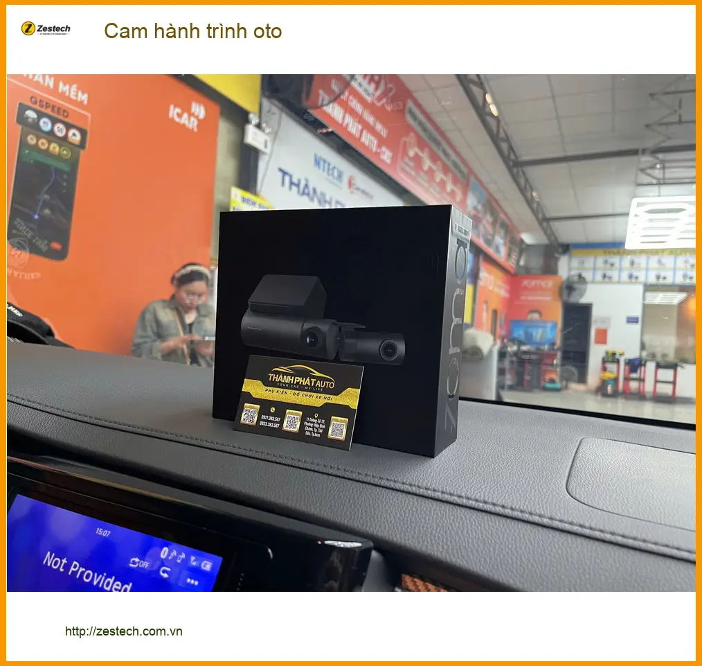 Chú Phát lắp cam hành trình oto cho Hyundai Accent tại Quận Thủ Đức ảnh thực tế 3