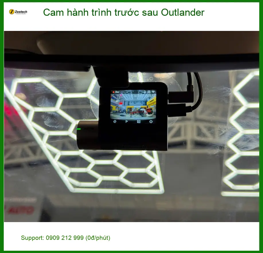 Anh Khải lắp cam hành trình trước sau Mitsubishi Outlander tại Quận 7 để yên tâm di chuyển ảnh thực tế 3
