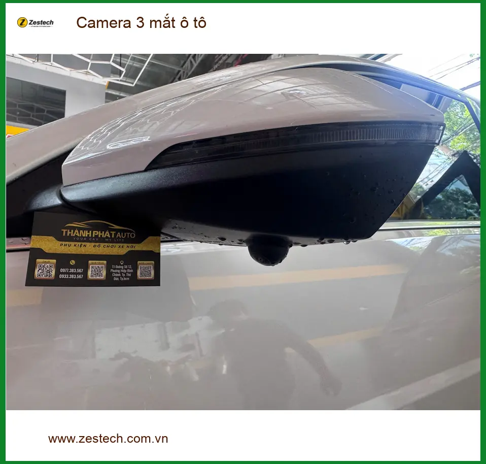 Anh Minh lắp Camera 3 mắt ô tô Honda CRV tại Quận 2 để quan sát tốt hơn ảnh thực tế 2