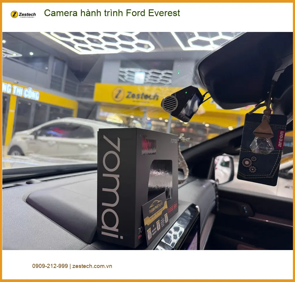 Chị Mai Anh lắp Camera hành trình Ford Everest tại Quận 2 để giám sát hành trình an toàn ảnh thực tế 3