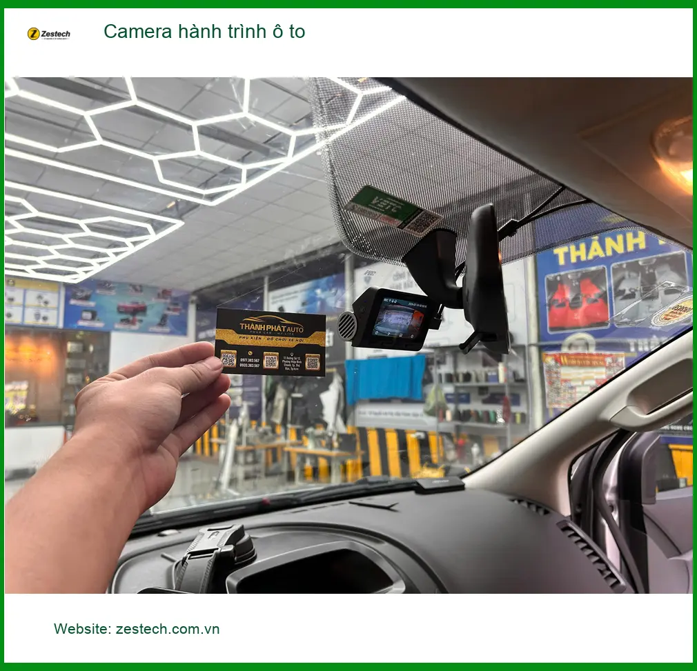 Anh Bảo lắp camera hành trình ô tô chính hãng cho Hyundai Accent tại Quận 12 ảnh thực tế 2