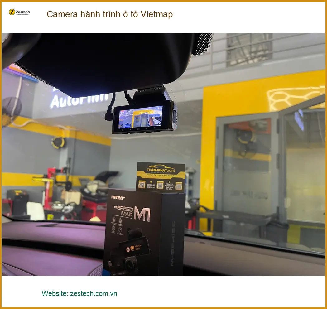 Anh Minh lắp Camera hành trình Vietmap cho Toyota Vios tại Quận 6 để an tâm di chuyển