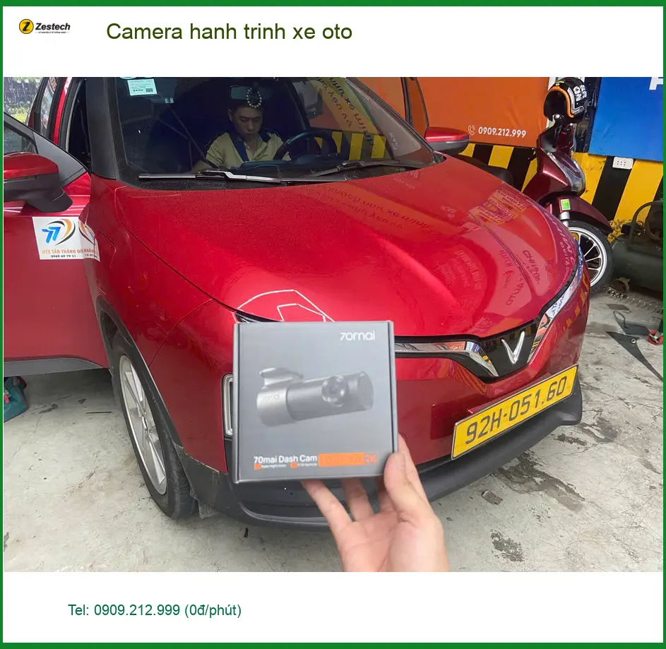 Chú Phong lắp camera hành trình ô tô Honda CR-V tại Phú Nhuận