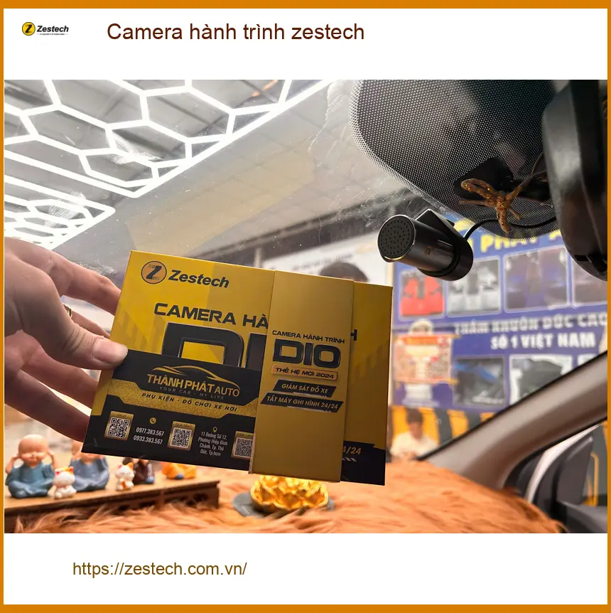 Cô Mẫn lắp Camera hành trình Zestech cho VinFast Lux A2.0 Quận Tân Bình