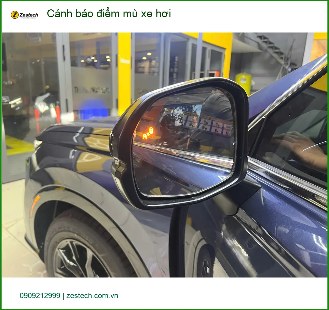 Chị Mai lắp cảnh báo điểm mù xe hơi Kia K3 tại Quận 9 để lái xe an toàn hơn ảnh thực tế 4