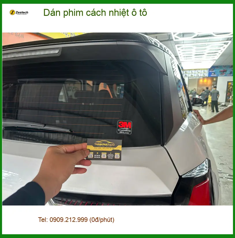 Chú Tấn dán phim cách nhiệt ô tô cho Hyundai Accent để đón hè tại Quận 9 ảnh thực tế 3