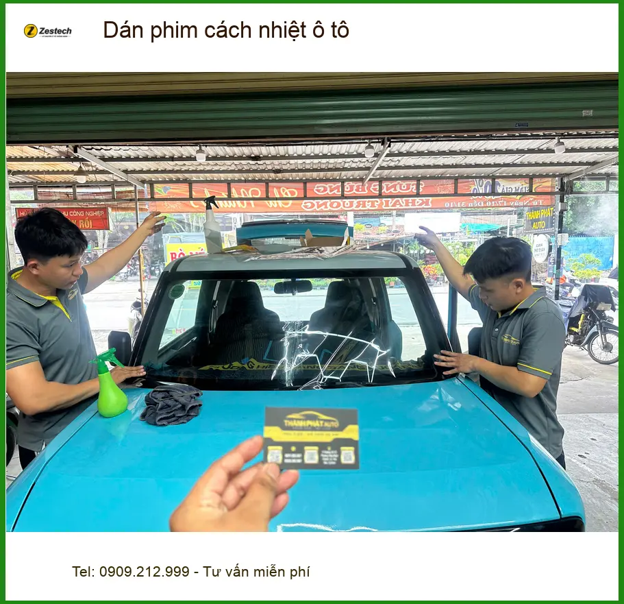 Chị Mai Anh lắp đặt phim cách nhiệt cho Honda CR-V tại Quận 5 để bảo vệ nội thất xe ảnh thực tế 2