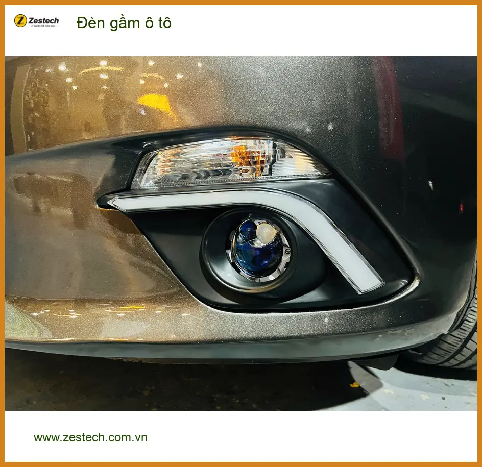 Anh Hưng độ đèn gầm ô tô Creta tại Quận 9 đi đêm khuya không sợ thiếu sáng ảnh thực tế 4