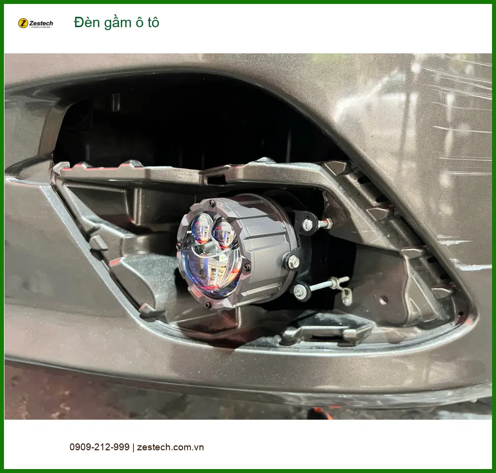 Chị Mai Hương độ đèn gầm ô tô Hyundai Accent Quận 12, tăng cường sáng đêm ảnh thực tế 2