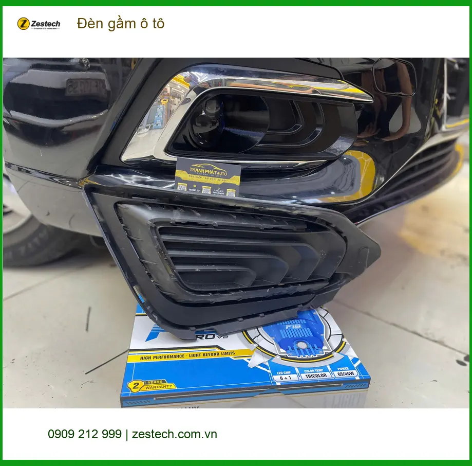 Anh Quang lắp đèn gầm ô tô Hyundai Accent tại Quận 10 để tăng sáng an toàn ảnh thực tế 5