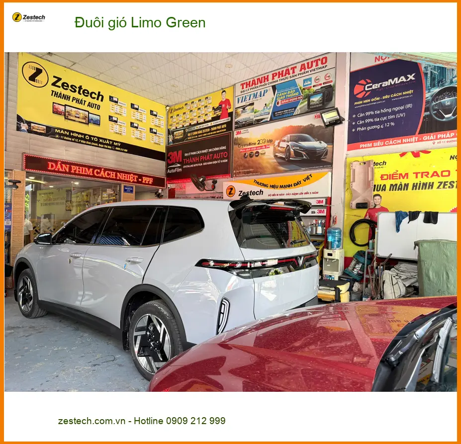 Anh Tùng lắp đuôi gió Limo Green cho Hyundai Accent tại Bình Chánh để tăng tính thể thao