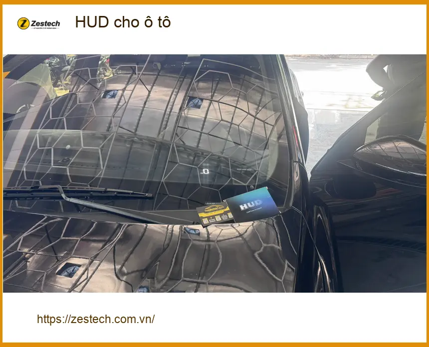 Chị Phương lắp HUD cho ô tô Hyundai Accent tại Quận 2 để lái xe an toàn hơn ảnh thực tế 5