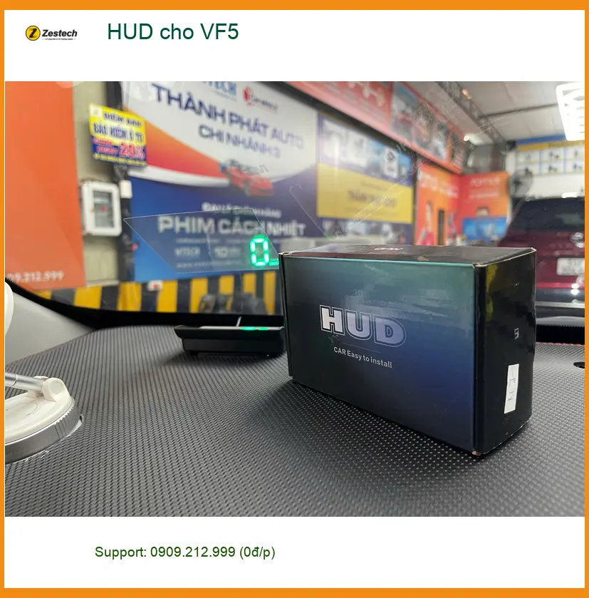 Anh Tùng lắp HUD cho VinFast VF5 tại Hóc Môn để lái xe an toàn hơn ảnh thực tế 2
