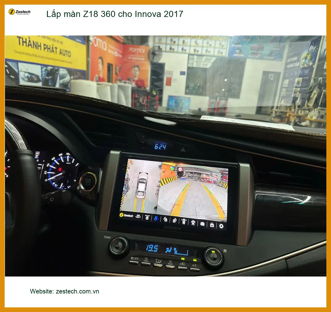 Anh Quang lắp màn Z18 360 cho Innova 2017 tại Quận 7 để nâng cao an toàn khi lùi xe ảnh thực tế 4