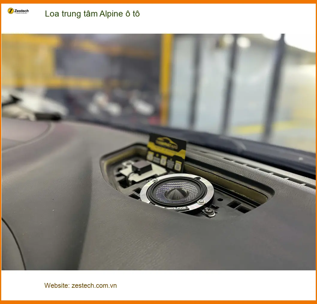 Anh Minh độ Loa trung tâm Alpine ô tô Honda CRV tại Quận Phú Nhuận ảnh thực tế 2
