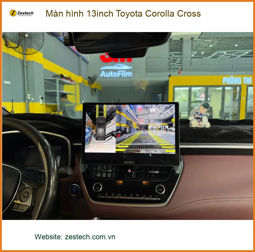Chú Văn nâng cấp màn hình 13inch cho Toyota Corolla Cross tại Quận 9 để giải trí sống động hơn ảnh thực tế 4