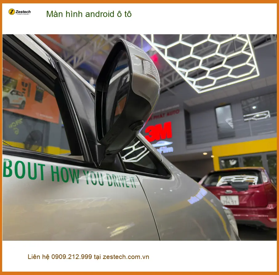 Chú Tấn nâng cấp Màn hình android ô tô cho Honda CR-V tại Quận 10 vì màn zin đã cũ ảnh thực tế 2