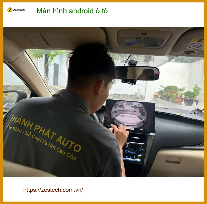 Anh Khang nâng cấp màn hình android ô tô Honda CRV tại Quận 3 vì màn zin lỗi thời ảnh thực tế 2