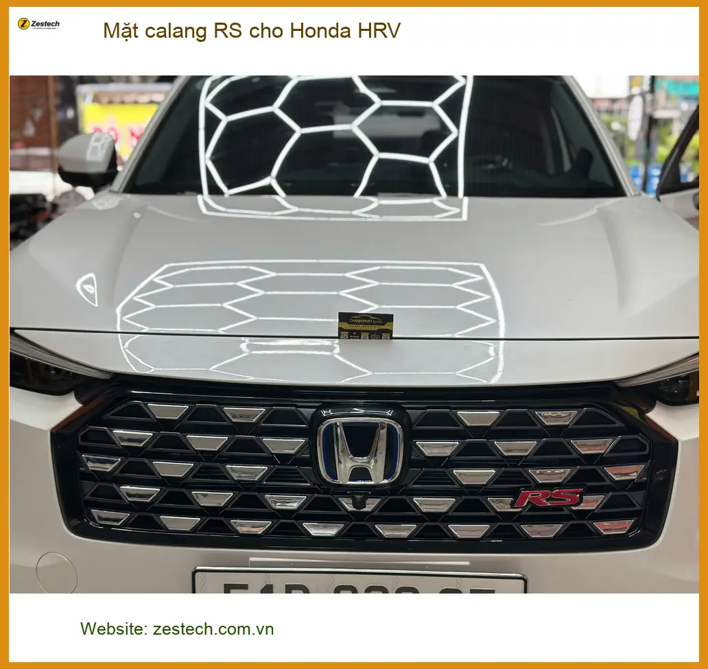 Anh Quang độ mặt calang RS cho Honda HRV tại Quận 2 để xe trông thể thao hơn ảnh thực tế 2