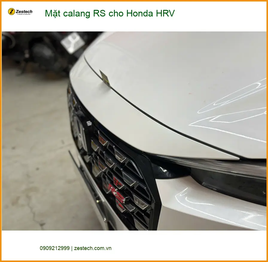 Anh Dũng độ Mặt calang RS cho Honda HRV tại Quận Thủ Đức để xe thêm phần thể thao ảnh thực tế 4