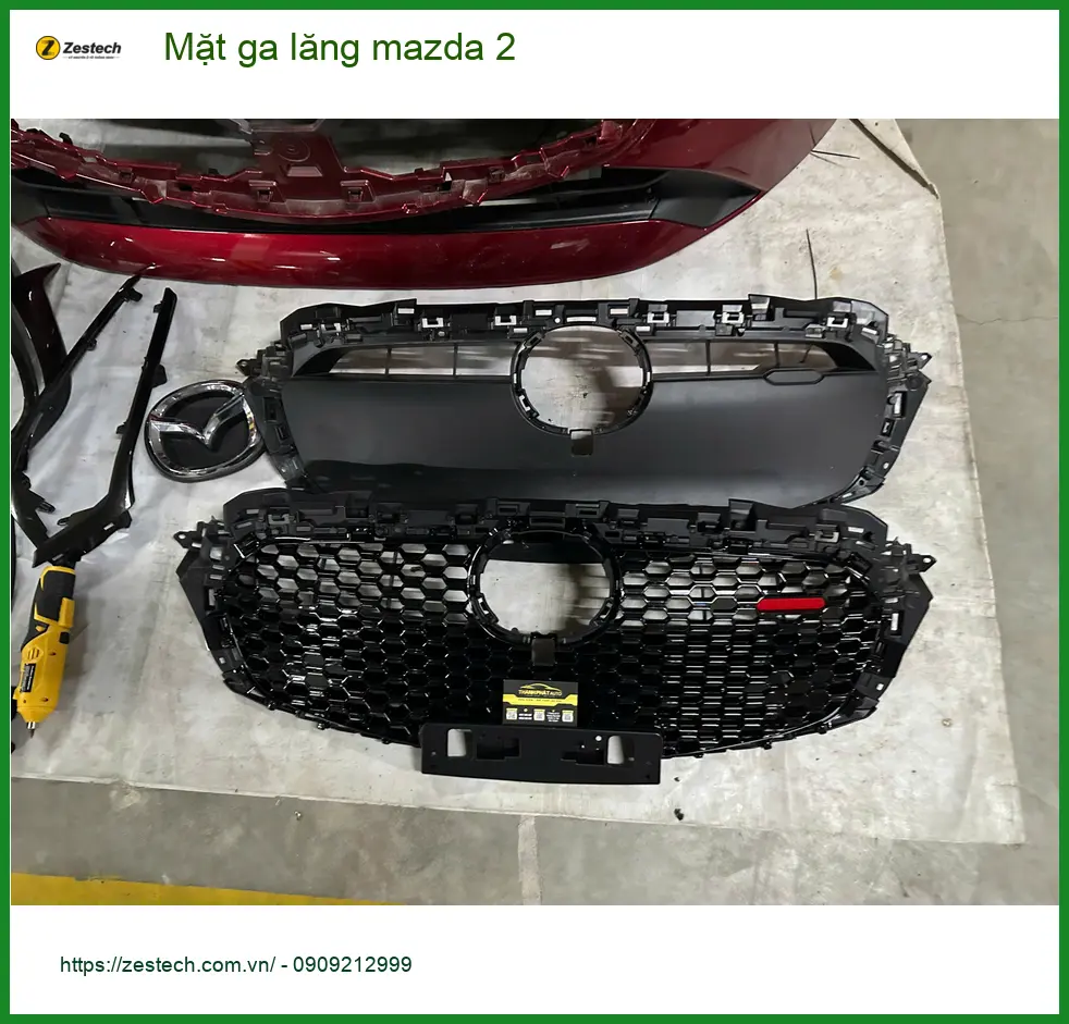 Chị Yến độ Mặt ga lăng Mazda 2 mới tại Quận Gò Vấp để xe thêm sang trọng