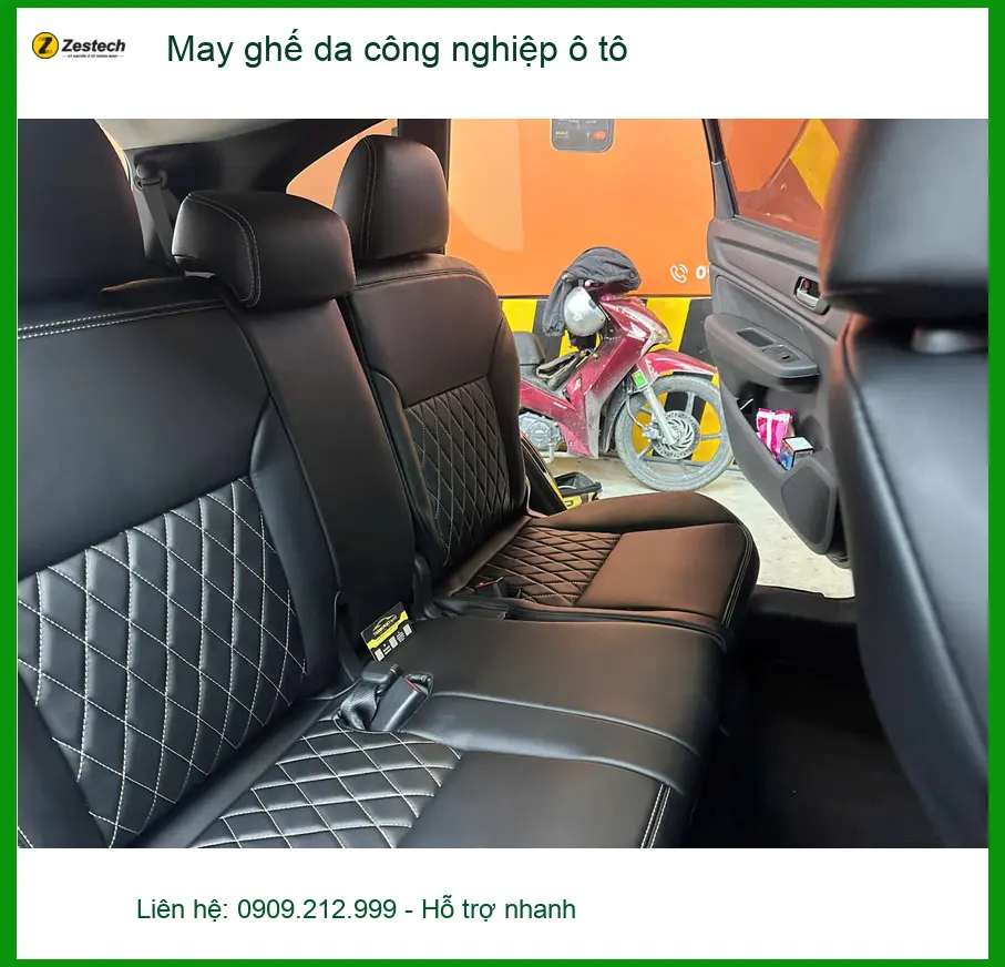 Chị Thảo bọc ghế da công nghiệp cho Hyundai Accent tại Quận 5 để nội thất xe sạch đẹp hơn ảnh thực tế 3