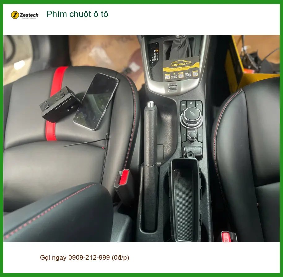 Chị Vân lắp phím chuột ô tô cho Toyota Raize tại Quận Thủ Đức tiện lợi hơn ảnh thực tế 3