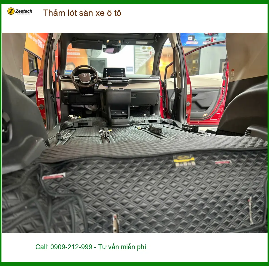 Chú Lộc thay thảm lót sàn ô tô Hyundai Accent tại Hóc Môn để giữ nội thất luôn sạch ảnh thực tế 3