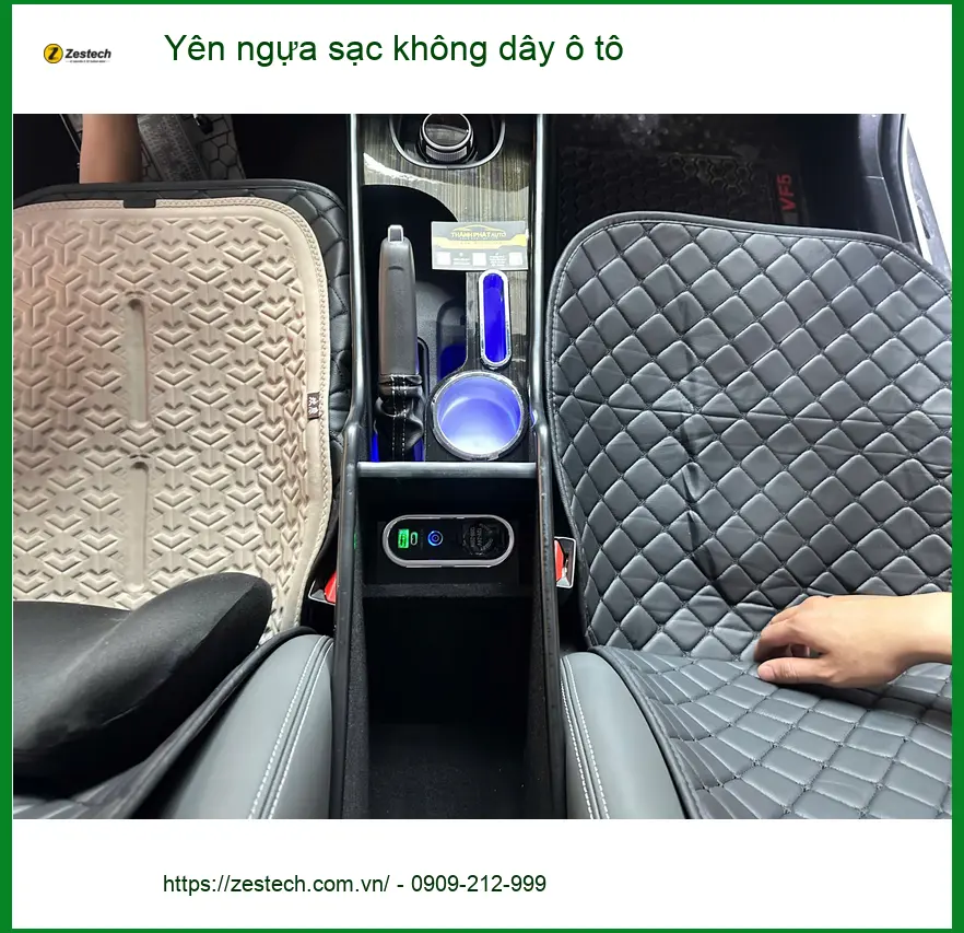 Anh Sơn nâng cấp yên ngựa sạc không dây ô tô cho Kia Carnival tại Quận 4