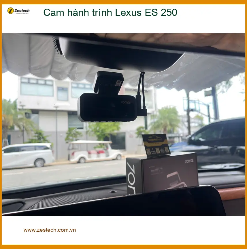 Anh Long lắp cam hành trình Lexus ES 250 tại Quận 9 để an tâm lái xe