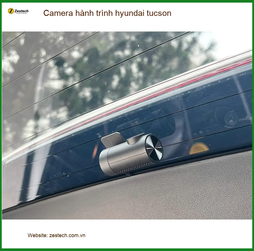 Anh Lâm lắp camera hành trình Hyundai Tucson tại Quận Thủ Đức để an tâm lái xe