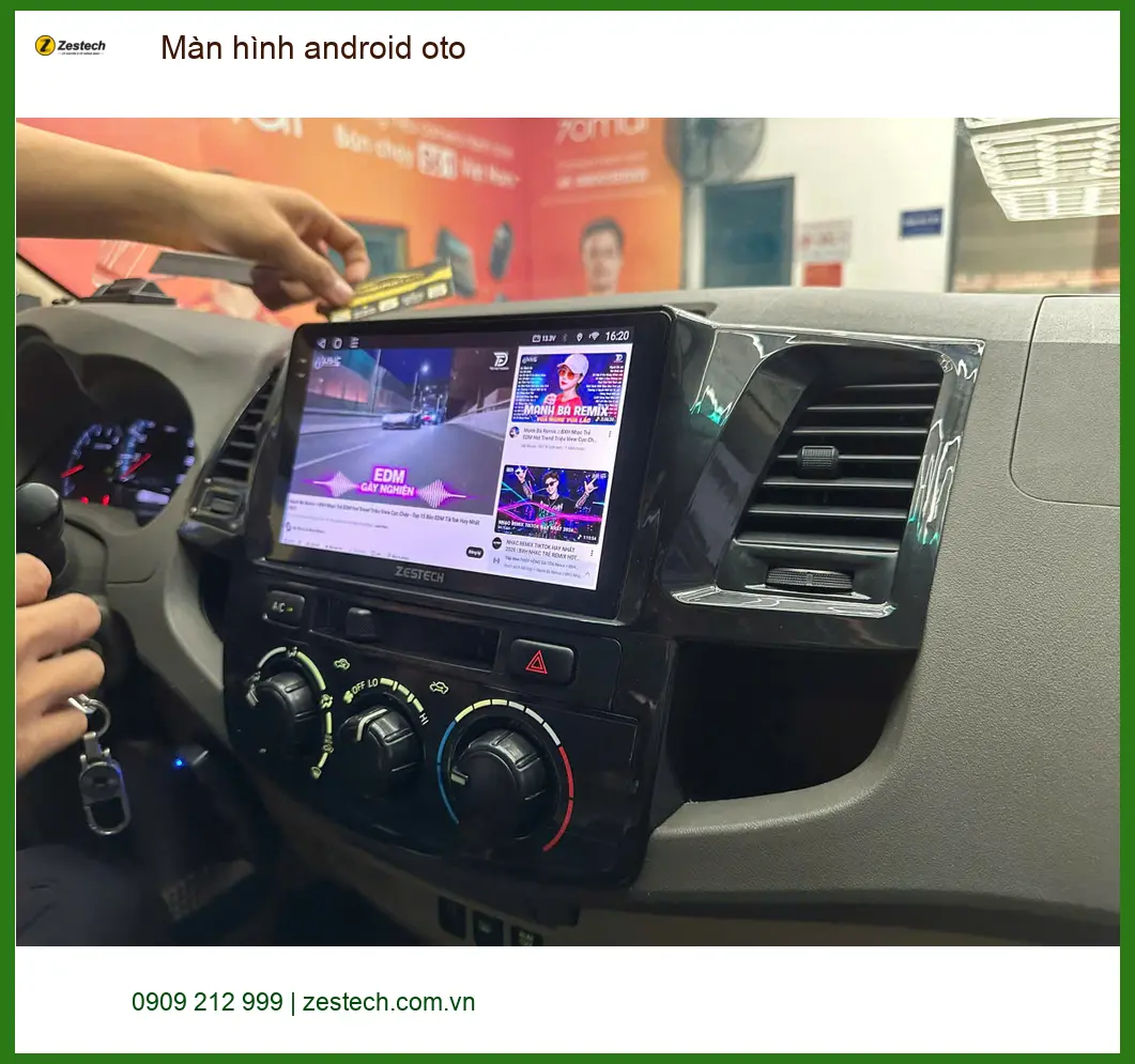 Anh Hoàng Minh lắp màn hình android oto cho Mazda 3 tại Quận 12