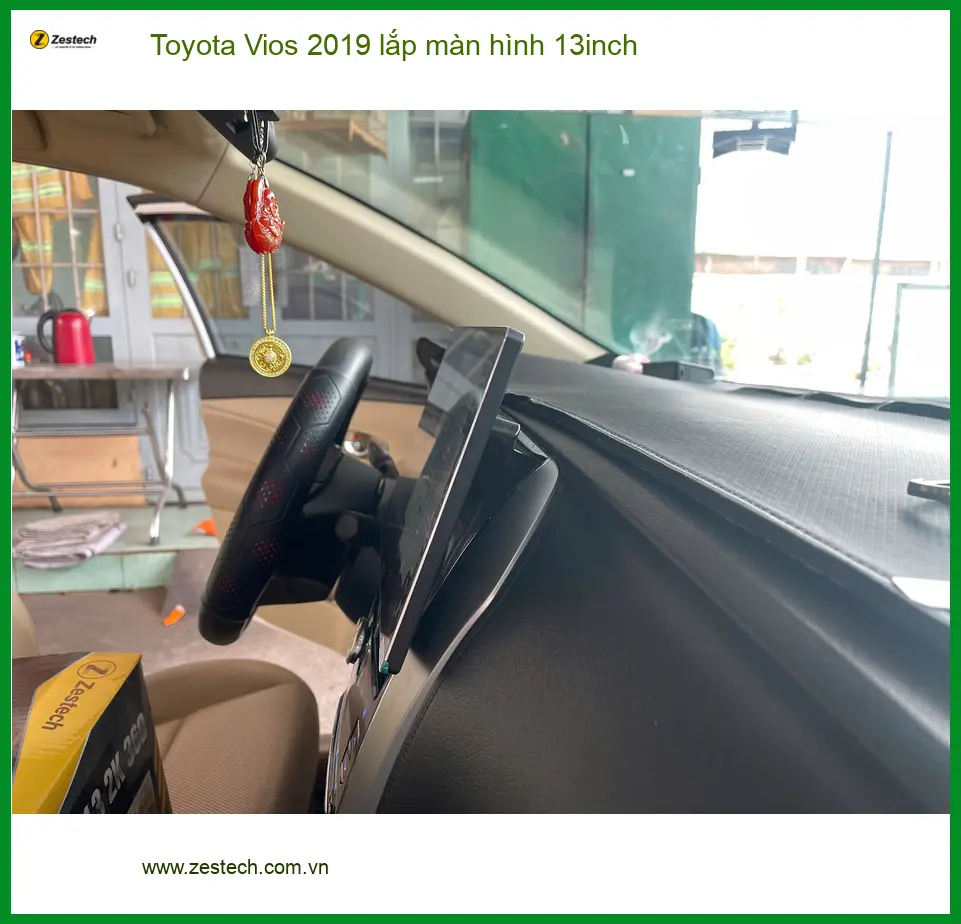 Bác Lâm lắp màn hình 13inch cho Toyota Vios 2019 tại Quận 9 để nâng tầm trải nghiệm giải trí ảnh thực tế 5