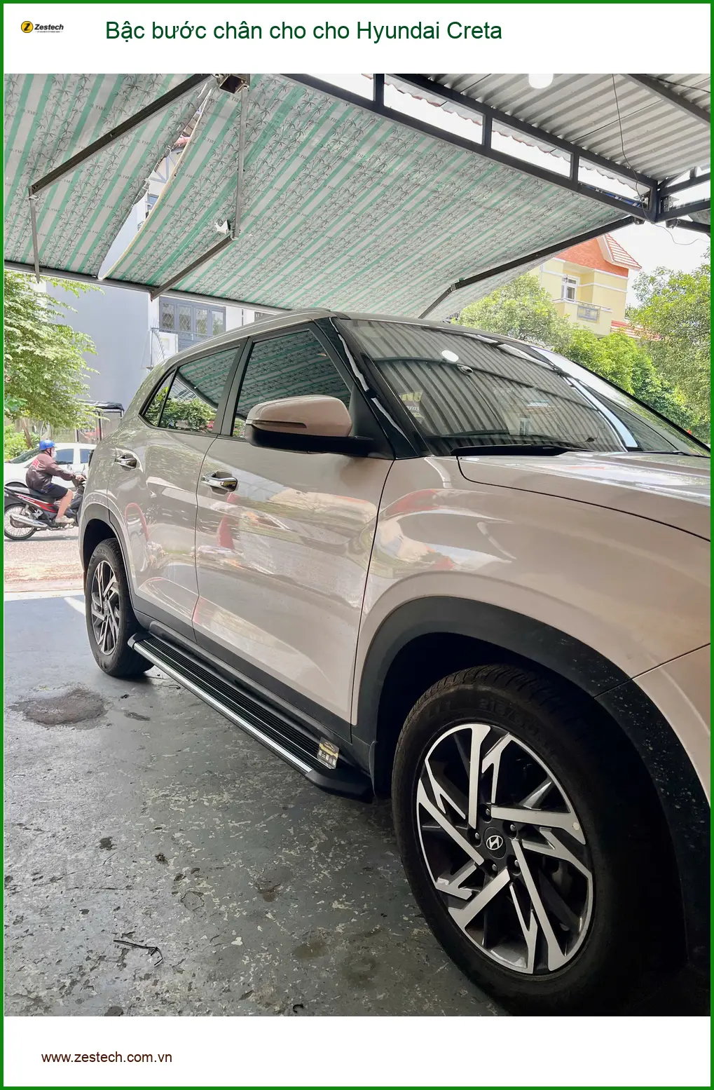Cô Hà lắp bậc bước chân cho Hyundai Creta tại Quận Thủ Đức để cả nhà dễ dàng lên xuống xe ảnh thực tế 3