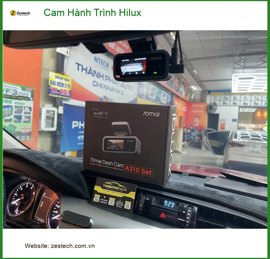 Anh Khôi lắp Cam Hành Trình Hilux Quận 12 để yên tâm hơn khi lái xe ban đêm ảnh thực tế 3