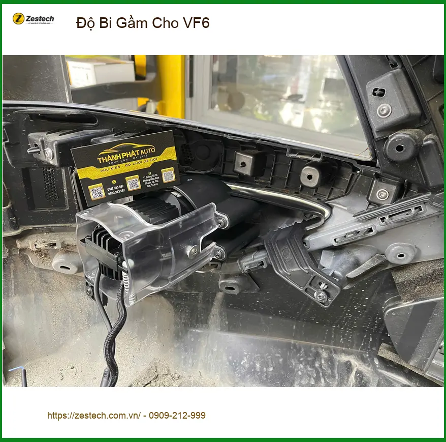 Anh Khải độ bi gầm cho VinFast VF6 tại Quận 9 vì tầm nhìn kém khi đi đường tối