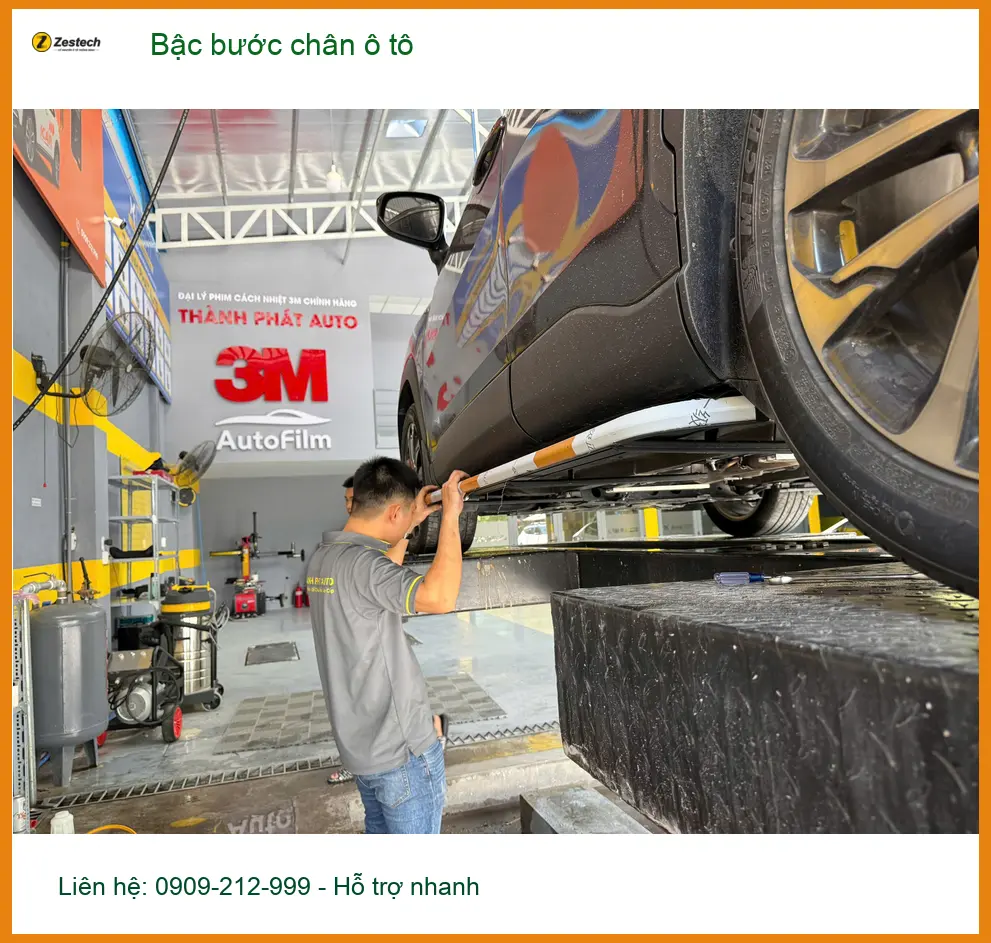 Anh Quang lắp bậc bước chân ô tô Hyundai SantaFe tại Gò Vấp ảnh thực tế 5