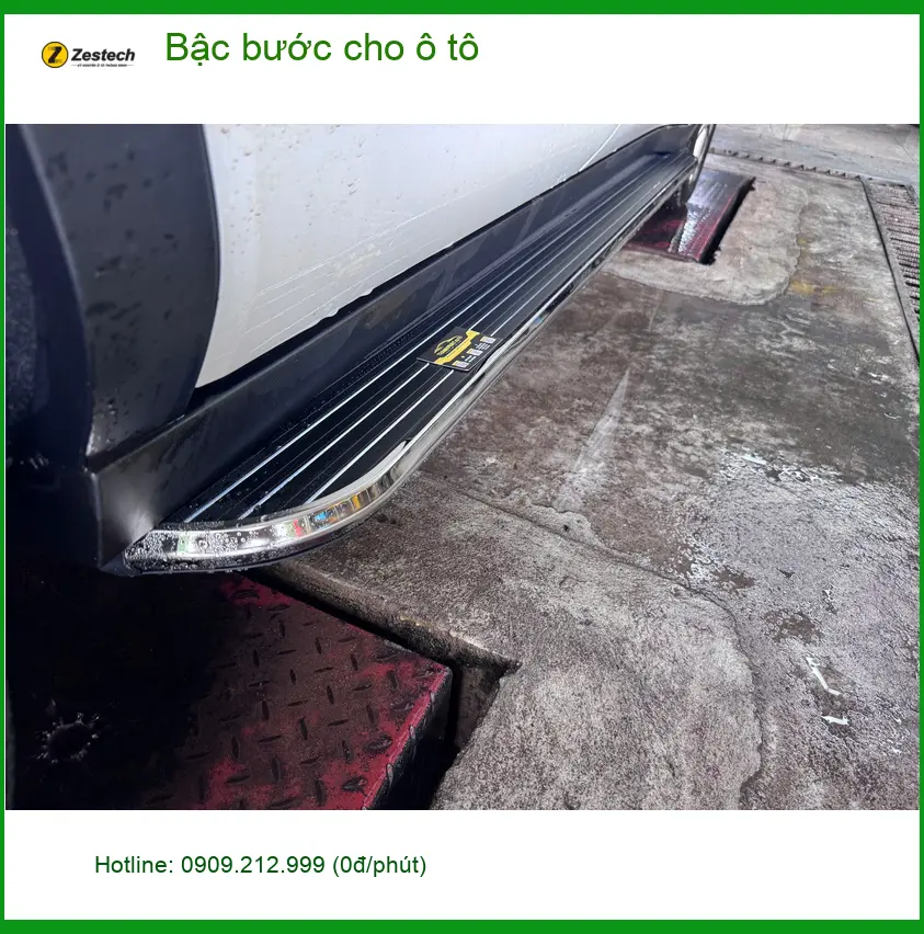 Khách Nam lắp bậc bước cho VinFast Lux SA tại Gò Vấp để gia đình tiện lên xuống ảnh thực tế 3