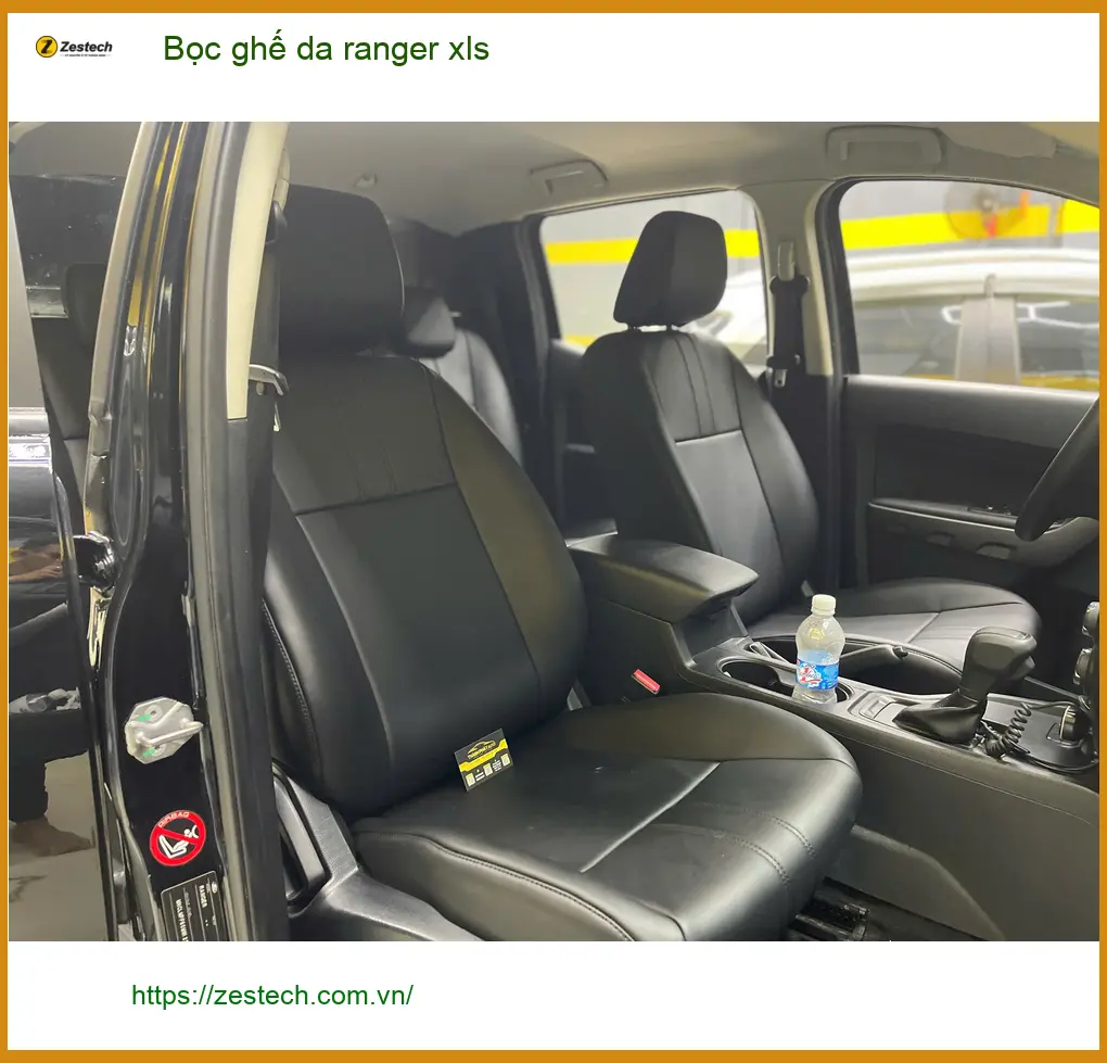 Anh Minh bọc ghế da Ford Ranger XLS tại Quận 4 vì ghế cũ đã xuống cấp ảnh thực tế 4