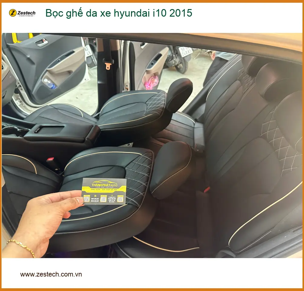 Cô Liên bọc ghế da Hyundai i10 2015 tại Quận Bình Tân để nội thất sạch đẹp hơn ảnh thực tế 2