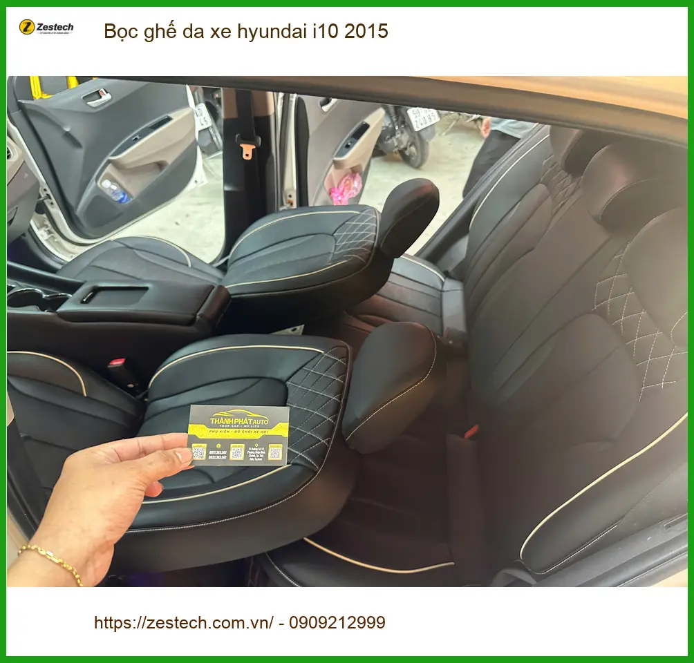 Chị Thảo bọc ghế da xe Hyundai i10 2015 ở Quận 7 để xe thêm phần sang trọng ảnh thực tế 5