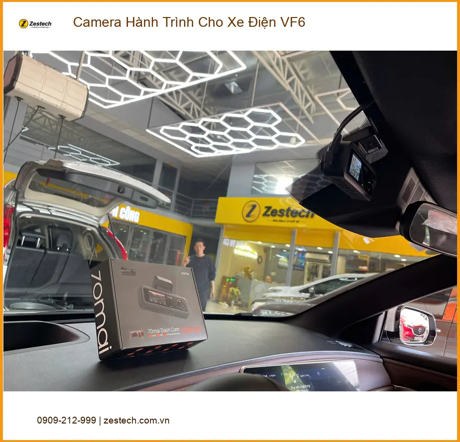 Chị Diễm Quỳnh lắp Camera Hành Trình cho VinFast VF6 tại Quận 9 ảnh thực tế 2