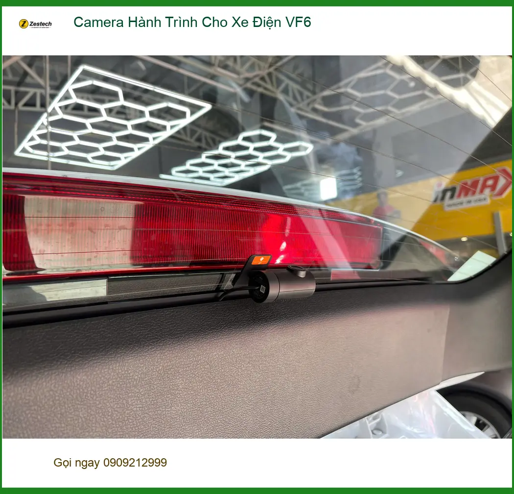 Chị Diễm Quỳnh lắp Camera Hành Trình cho VinFast VF6 tại Quận 9 ảnh thực tế 4