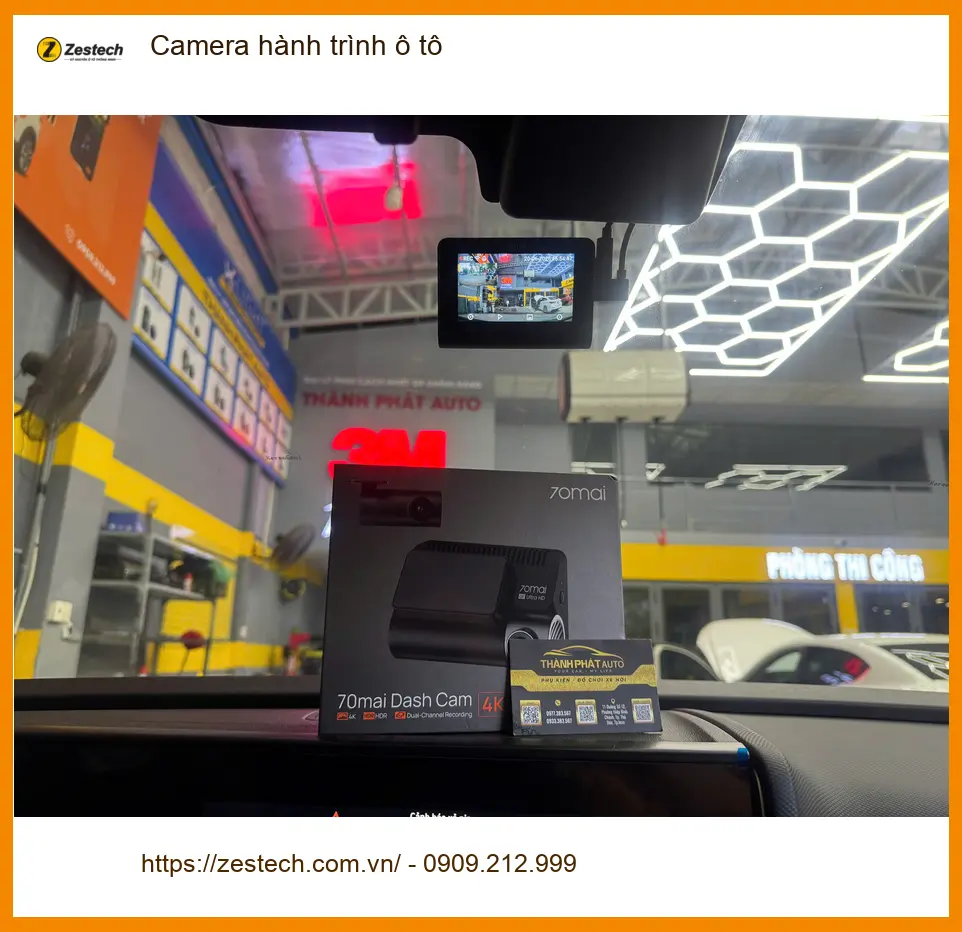 Cô Thảo lắp Camera hành trình ô tô cho Hyundai Accent ở Quận 11