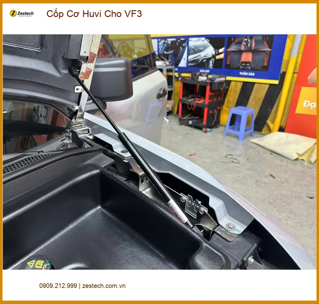 Anh Tùng lắp Cốp Cơ Huvi cho VinFast VF3 tại Quận 12, nâng tầm tiện ích xe ảnh thực tế 2